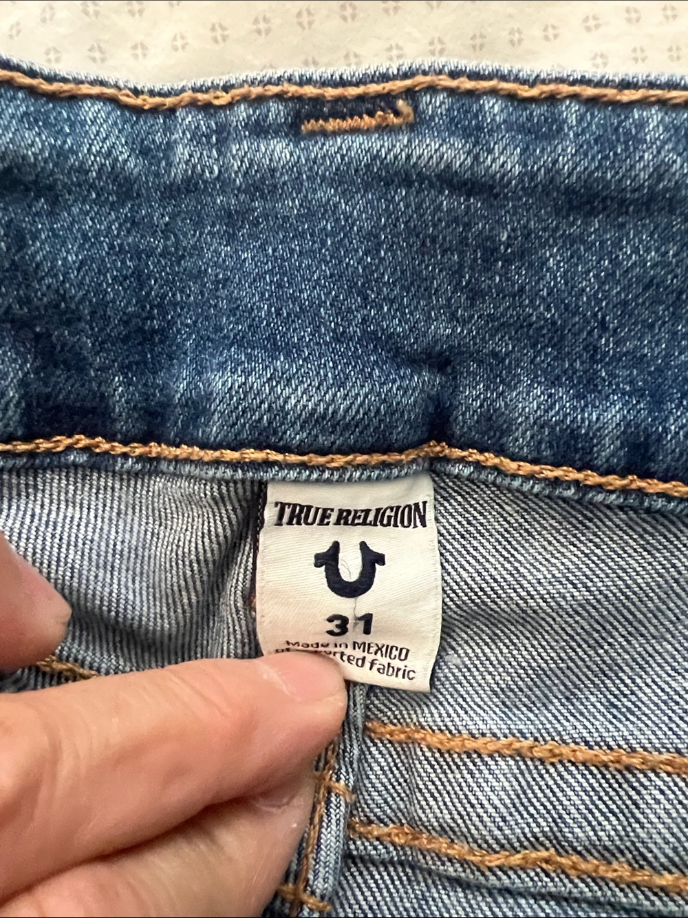 True Religion - Picture 5 of 6